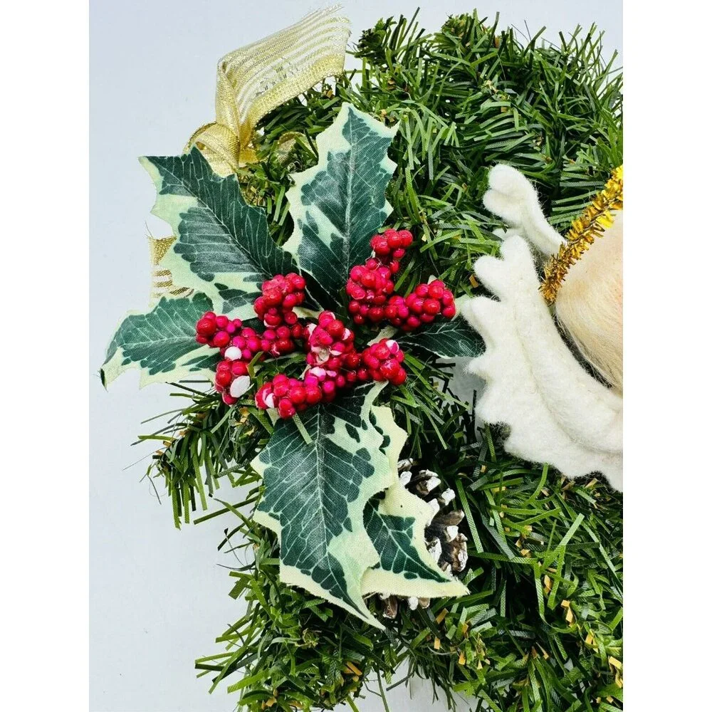 Annalee Angel 1996‎ Homemade Christmas Wreath 9 inch Pine Cones Holly USA